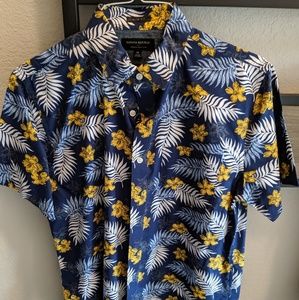 Banana republic short sleeve button up